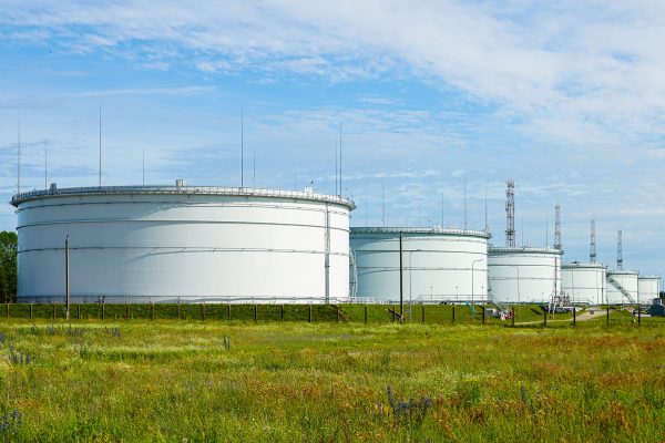 Petrochem Industry Solutions from IDS – Drives Motors PLCs and Power Factor Correction 3